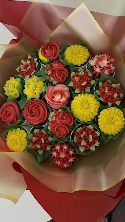 Cupcakes and Cocktails