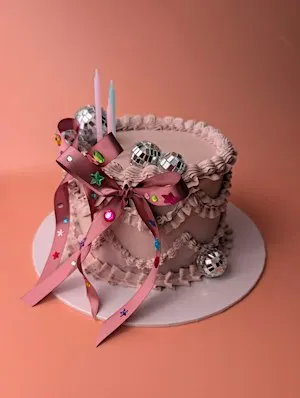 Vintage Cakes & Cocktails