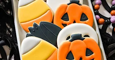 Get SCARY good at Cookie Decorating a BOO!-kie in this sugar cookie class!
