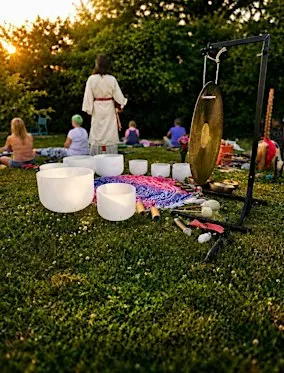 SOUND Bath and Somatic Awerness practice