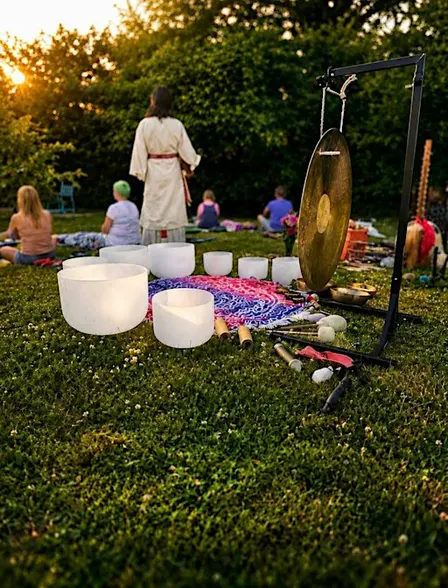 SOUND Bath and Somatic Awerness practice