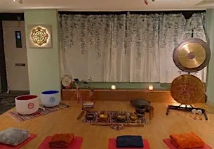 GREETLAND: Deep Relaxation Gong Bath & Reiki Meditation