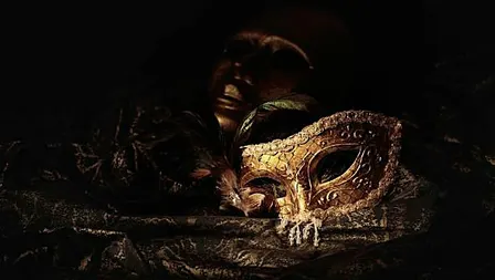 NYE Masquerade Ball - Baile de Máscaras:  Passagem de Ano |