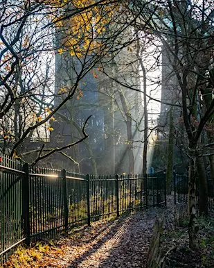 Photowalk - LIGHT AND STONE by Dark Peak Photo