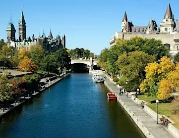 Ottawa Highlights: Parliament, Canal & ByWard Market