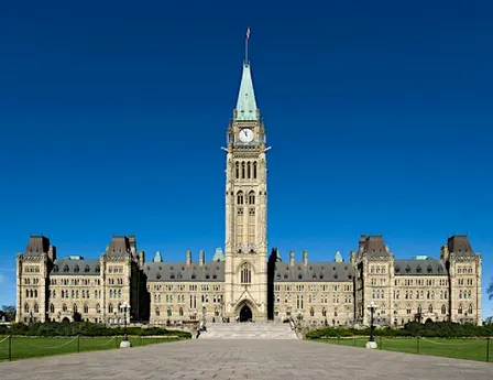 Ottawa Express: Parliament Hill & Rideau Canal