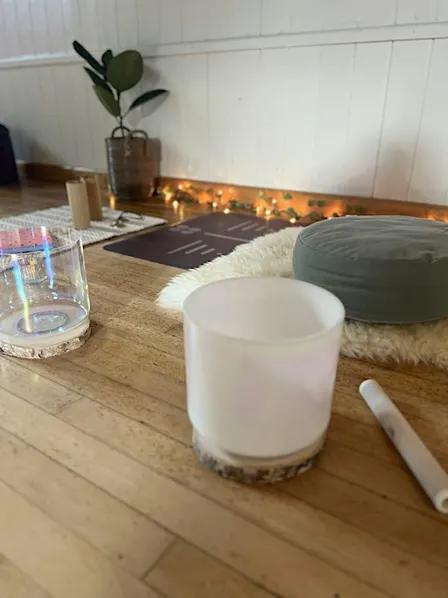 Sound Bath with Crystal Bowls (Sound Healing) Milton Keynes