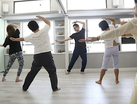 Self Healing with Qigong 90-min (In Person) | 90 分鐘自療氣功