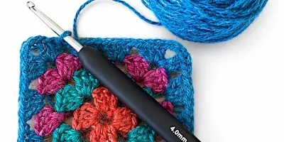 CROCHET A GRANNY SQUARE - beginners/intermediates class