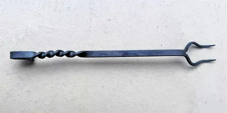 RAD PASS: Intro to Blacksmithing: Campfire Forks with Eleanor Davidson