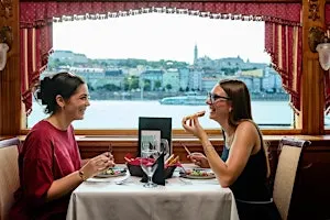 Budapest: Dinner & Cruise on the Danube with Folklore Dancing & Live music