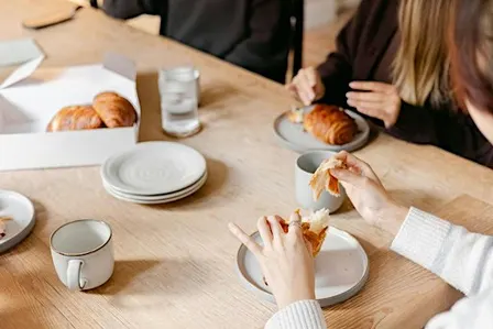 Coffee, Croissants and Chat