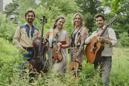 An Adaptive Concert with Mâmawin’towin: A Métis Kitchen Party!