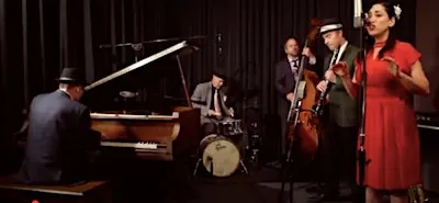 Karina Deniké & The CottonTails