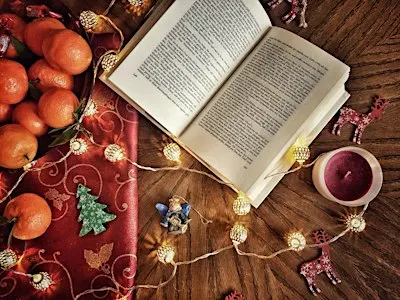 Adult Christmas craft - Upcycled book Christmas Tree
