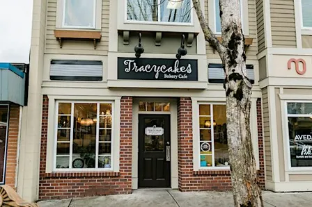 It's a PARTEA at Tracycakes! - Abbotsford