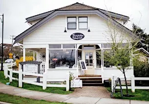 It's a PARTEA at Tracycakes! - Langley