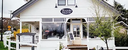 It's a PARTEA at Tracycakes! - Langley