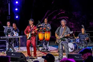 Burning Down the House: The Bay Area's Talking Heads Tribute