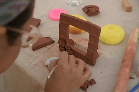 Domingos de Barro - Free Bilingual Ceramics Workshop