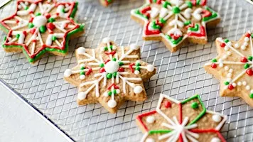 Christmas biscuit decorating