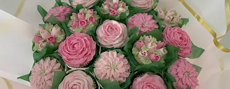 Cupcakes and Cocktails