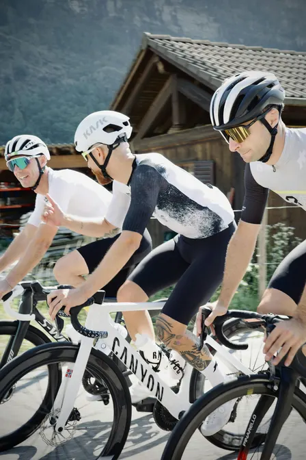 ASSOS LUG Sunset ride