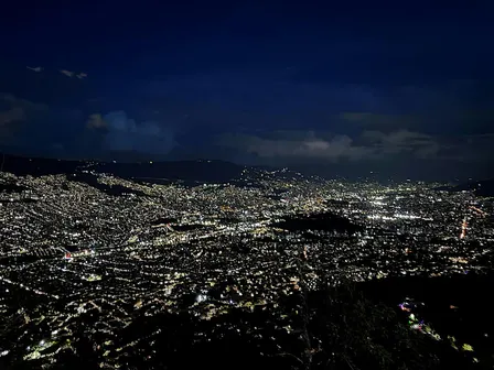 Medellín's El Picacho Viewpoint: Sunset and Nighttime Walking Tour