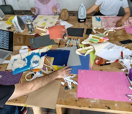 Im Moment gestalten – Kreativer Tote Bag Workshop