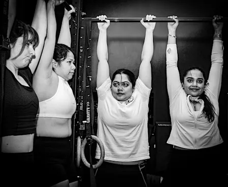 FOR THE LADIES: CALISTHENICS X LIFT