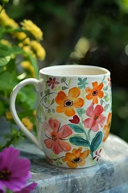 Hello Sunshine pop up art class - BYOB mug painting