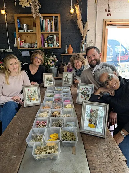 Flower Pressing & Floral Art Making