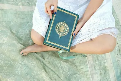 Books that build us- The female journey (introductory session)