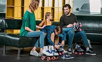 3:00 pm Open Roller Skating Session