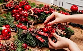 Christmas Wreath Making Experience in Arundel