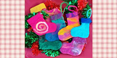 Which Craft: Christmas Felt Stockings