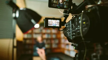 How to use communications skills to manage a business crisis