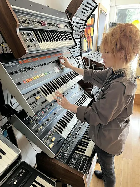 Hands-On Synthesizers II: Modulation, Motion & Texture