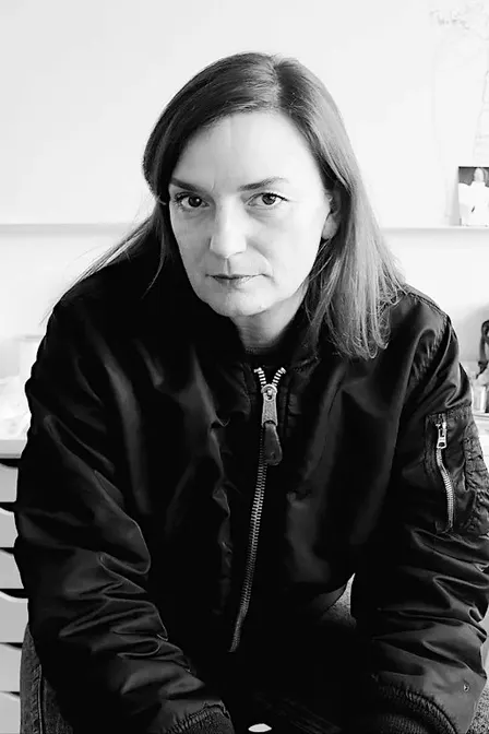 FRONT ROW: Aline Bouvy