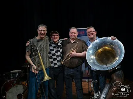 Brass Band Bychan - Live