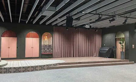 THE STAGE -ilmaisukerho