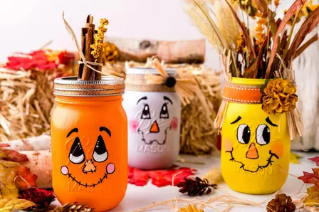 MASON JAR  PAINT NIGHT WITH DANI AND KAY WITH SPECIAL GUEST DESRAE LEPRO