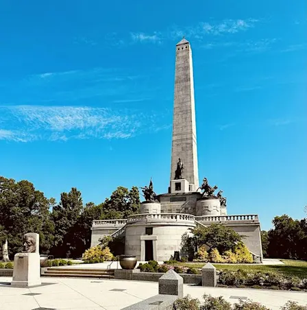 Guided Tour of Lincoln Tomb State Historic Site