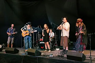 Pirates at The Pipeline! Captain Dann/TowRag/The Herring Bones