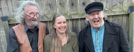 An evening with poet Harry Gallagher & folk duo Miggins Fiddle