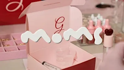 Moms of Rotterdam x The Gloss Workshop: Lipgloss & Yap