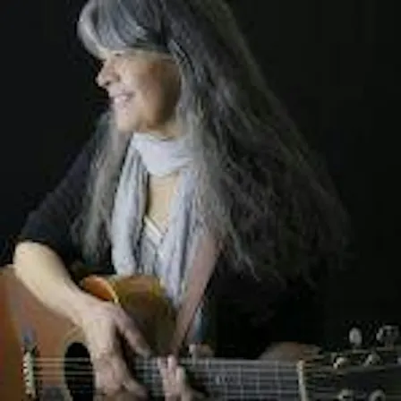 WISCONSIN SINGER/SONGWRITER SERIES   presents  ANNE HILLS