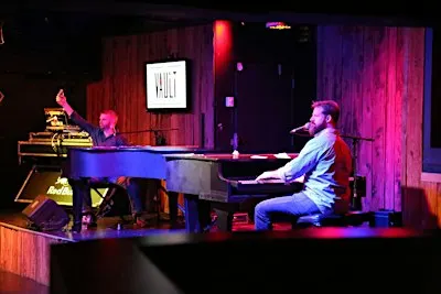 Dueling Pianos