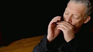 Jeff Bird plays the music of Hildegard von Bingen