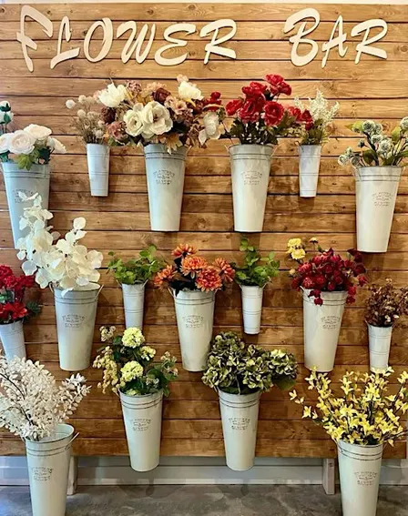 Bloom With Love (Flower Bar)